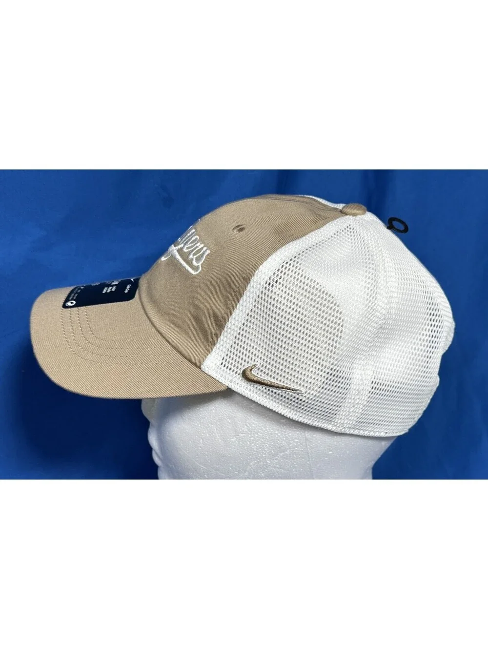 Nike Los Angeles Dodgers Khaki & White Club Trucker Strapback Hat  Size S/M NEW